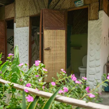 Maria Mulata Palomino Hostel Exterior photo