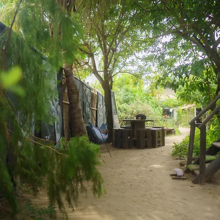 Maria Mulata Palomino Hostel Exterior photo